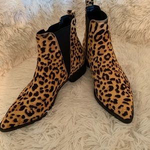 Steve Madden ankle booties